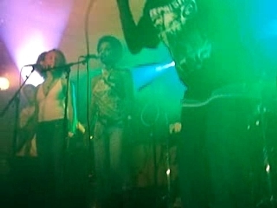 STONE J au YUCA BAR