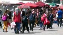 Taksim Meydanı'nda ilkokul öğrencileri birbirine girdi