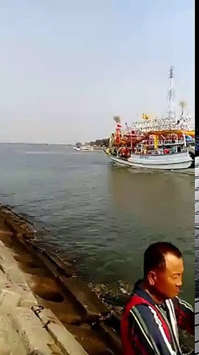 中芸海巡媽祖入茄萣興達港 15042017  金鑾宮jin luan gung