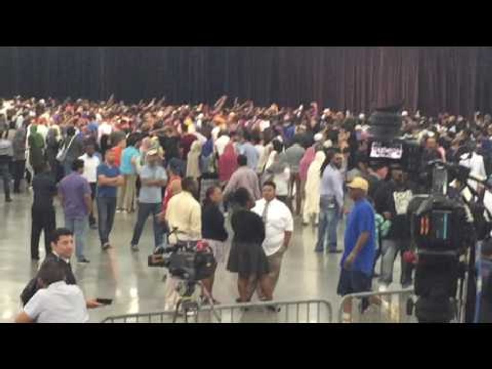 Muhammad Ali Muslim Prayer - Thousands Show Up To Pray Exclusive EsNews Boxing