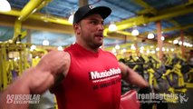 Nick ''3D'' Trigili Trains Shoulders and Traps For MASS During the Off Season