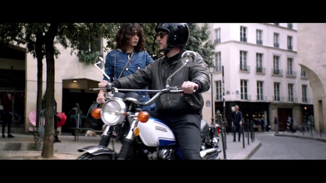 Les Trois Vies de Gabrielle : quand Vogue met en scène le nouveau sac star de Chanel