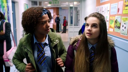 So Awkward, S2E12. Eye Contact