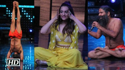 Baba Ramdev teaches YOGA to Sonakshi Sinha