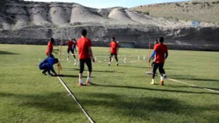 Evkur Yeni Malatyaspor'da Teknik Direktör Buz, Gözyaşlarının Nedenini Açıkladı