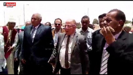 وزير الثقافة يفتتح مكتبة الطفل والشباب بمركز باريس  بحضور محافظ الوادى الجديد