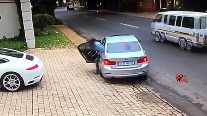 Une tentative de carjacking d'une Porsche avortée en Afrique du Sud