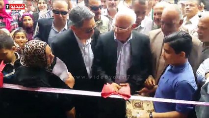 محافظ بورسعيد يفتتح معرض "أهلاً رمضان"..وتخفيضات 30% علي السلع بمناسبة الافتتاح .. المواطنين : السلع أسعارها أقل من السو