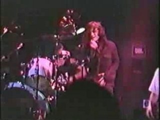 Pearl Jam - evenflow  (I-Beam, SF 30-sep-91)