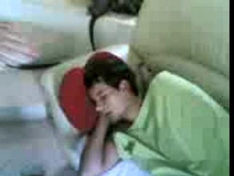 claque au reveil lol