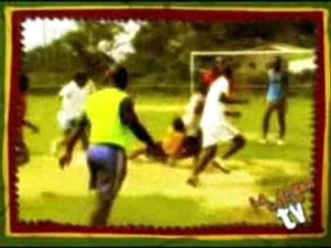 CHABAL Y VA TAMPONNER