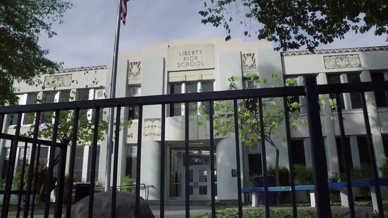 13 REASONS WHY Season 2 TEASER TRAILER (2017) Netflix Series