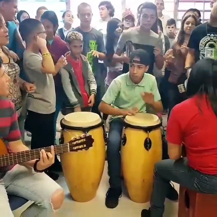 'Despacito' School Version