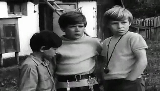 Wakacje z duchami - od.5 - Tajemnica czarnego futeralu