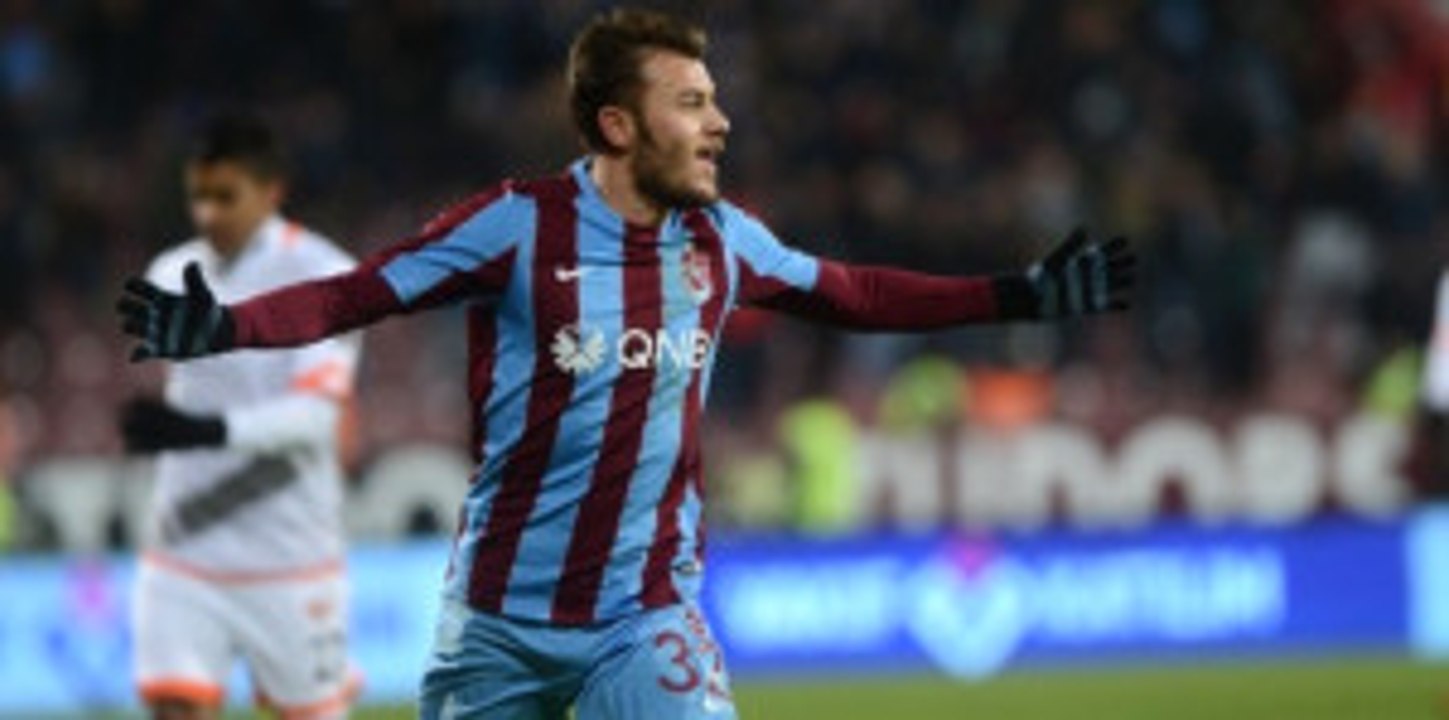 Trabzonspor'lu Yusuf Erdoğan, İstanbul Yolcusu!