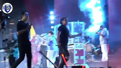 Martín Elías y Carlos Vives El Sueño Cumplido - Juntos En Tarima