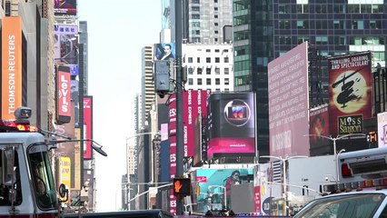 Un muerto y 22 heridos al embestir un auto  en Times Square