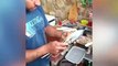 Comment vider un poisson avec des baguettes chinoises