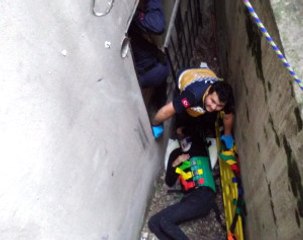 Düşen Yastığını Alırken Canından Oluyordu