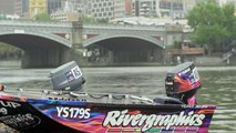A Melbourne Dinghy Dash with Daniel Ricciardo and Max Verstappen