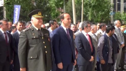 Adıyaman'da 19 Mayıs Kutlamalarına Yağmur Engeli