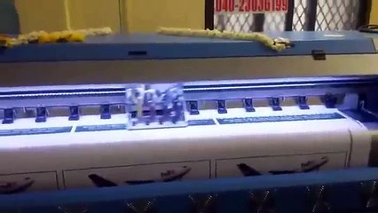 Flex Printing - 900 SFT per Hour Capacity at Raghu Digitals