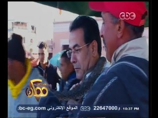 #ممكن | شاهد.. خيري رمضان يداعب ثعبان في المغرب