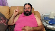 Ragazza di 19 Anni Bacia Uomo Maturo per 500 Euro - Funny Video