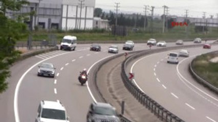 Bursa-Izmir Karayolunda Tatil Yoğunluğu