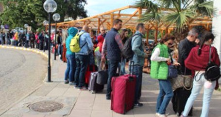 3 Günlük Tatili Fırsat Bilen Tatilciler Yunan Adalarına Akın Etti