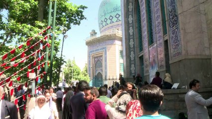 Iranianos votam para escolher novo presidente