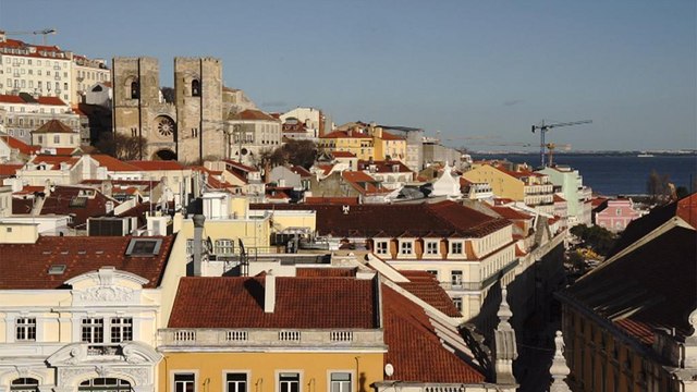 Portogallo, Moody's rating sostenuto da ripresa, ma debito ancora alto