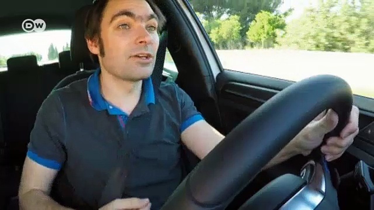 سيارة فولكسفاغن غولف الكهربائية | عالم السرعة