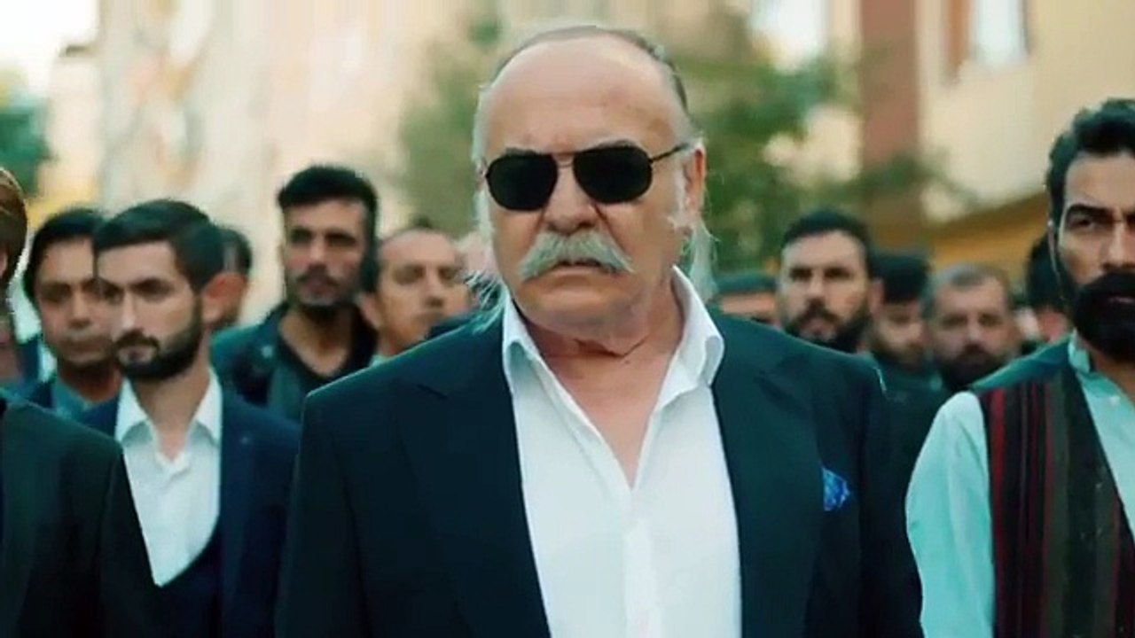 مسلسل فـي  الداخل الحلقة 36 قصة عشق