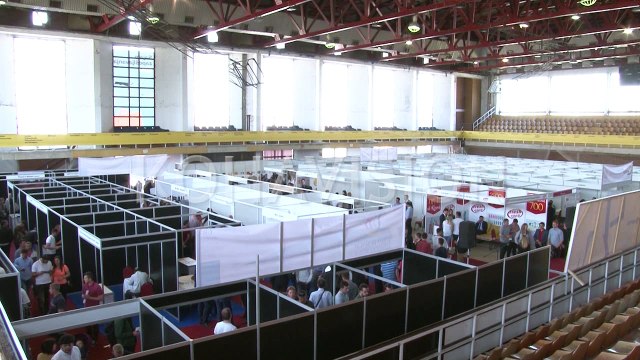 Në panairin Punës prezantohen rreth 3 mijë vende të reja pune