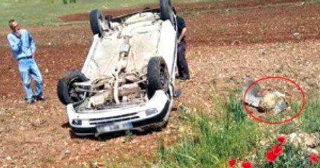 Otomobilde Taşıdığı Koyun Huysuzlanıp Üzerine Atlayınca Kaza Yaptı