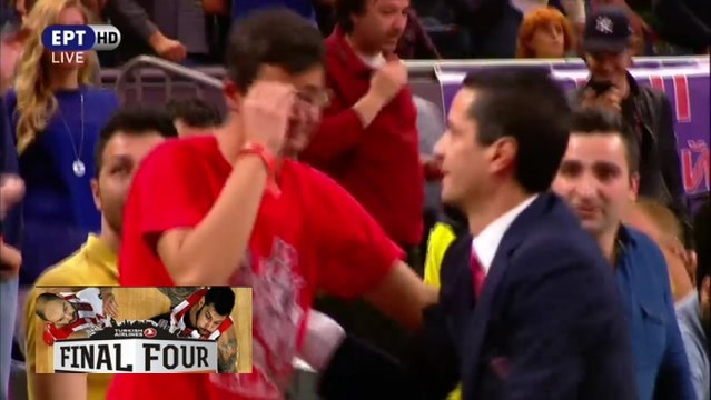 Η συγκίνηση του γιου του Γιάννη Σφαιρόπουλου – ΤΣΣΚΑ vs Ολυμπιακός – 19.05.2017