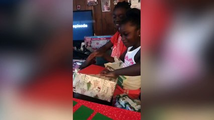 Ses parents lui font vraiment une mauvaise blague !