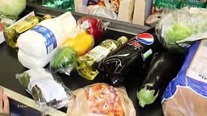 Una mujer lo Llamo Mongolo, Lo que Sucede Luego es Embarazoso!