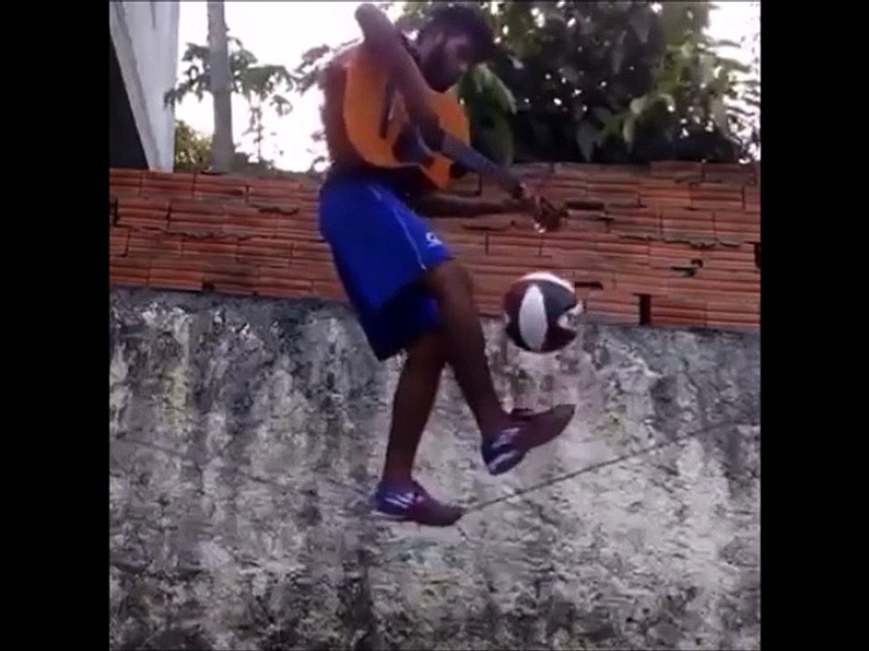 Multitasking Tightrope Walker