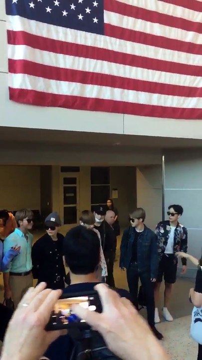 [FANCAM] BTS BILLBOARD ARRIVED LAS VEGAS !