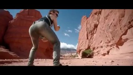 Pedro en promo película Cantantes en Guerra