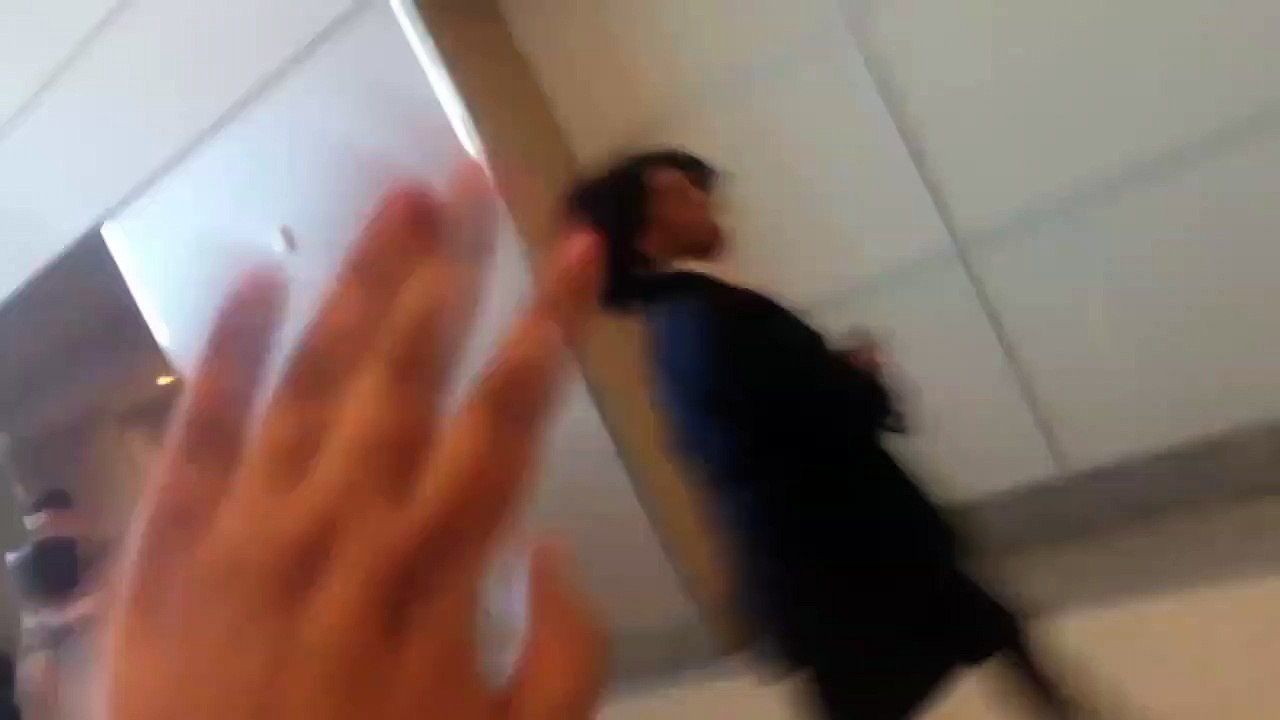 FANCAM] BTS BILLBOARD LAS VEGAS AIRPORT J-HOPE FOCUS