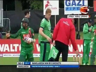 ব্যাট হাতে সৌম্য আর ম্যাচসেরা মোস্তাফিজের আগুনঝরা বোলিংয়ে ত্রিদেশীয় সিরিজে প্রথম জয় পেলো বাংলাদেশ