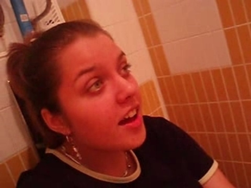 WC singing