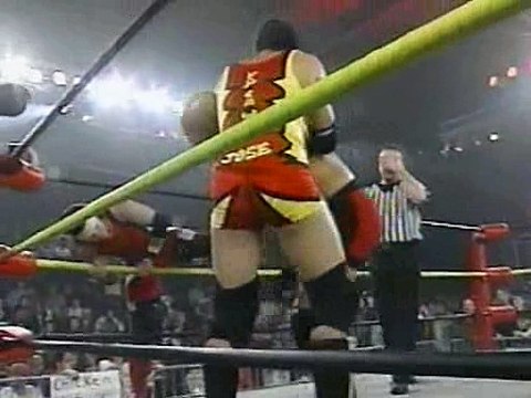 Christopher Daniels, Elix Skipper & Lo-Ki vs. Joel Maximo, Jose Maximo & The Amazing Red