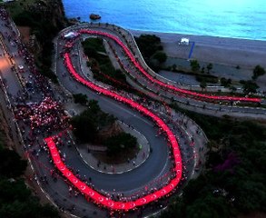 Antalya'da Açılan 400 Metrelik Dev Türk Bayrağı Böyle Görüntülendi