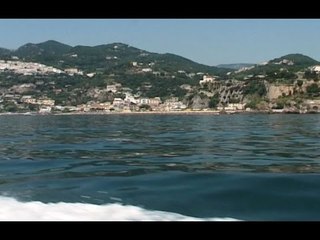 Napoli - Gli studenti celebrano la Giornata Europea del Mare (19.05.17)