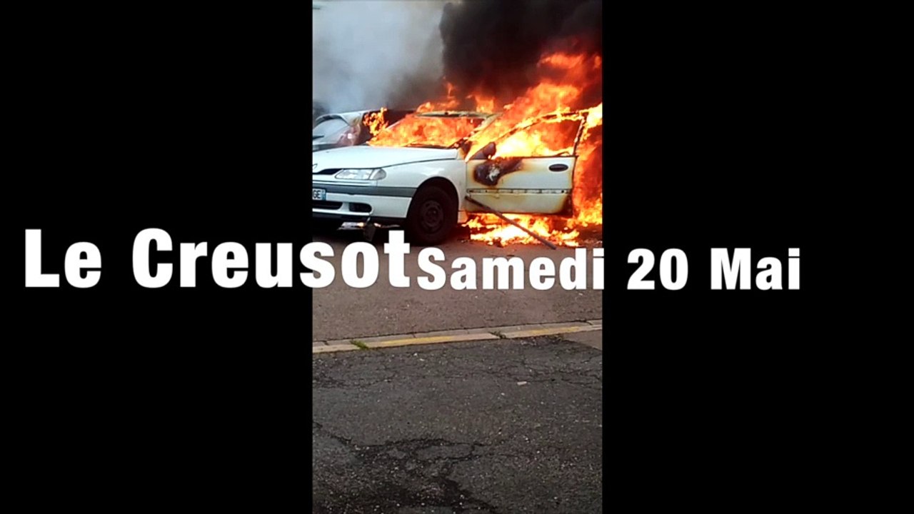 LE CREUSOT : Voitures en feu rue des Puddlers
