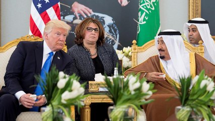 Світове турне Трампа: президент США прибув до Саудівської Аравії